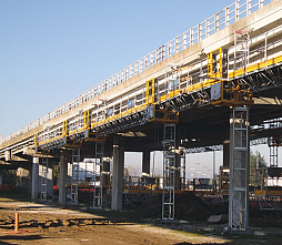 Восстановление конструкций автодорожного моста в соответствие с EN 1504: несущие колонны, балки, разделительные барьеры, стыки и водонепроницаемый настил